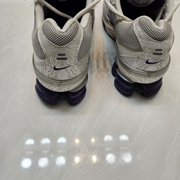 Nike Air Max Navina 2.Women's size 9.5Oyster and purpleGreat condition - Picture 5 of 6